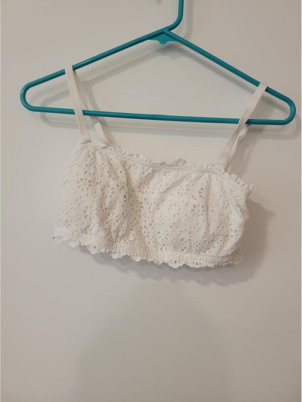 Auden White Eyelet Lace Bralette Top, Size Medium